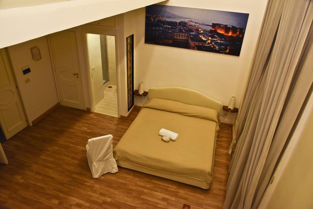 B&B Palazzo Ruffo Di Bagnara Naples Luaran gambar