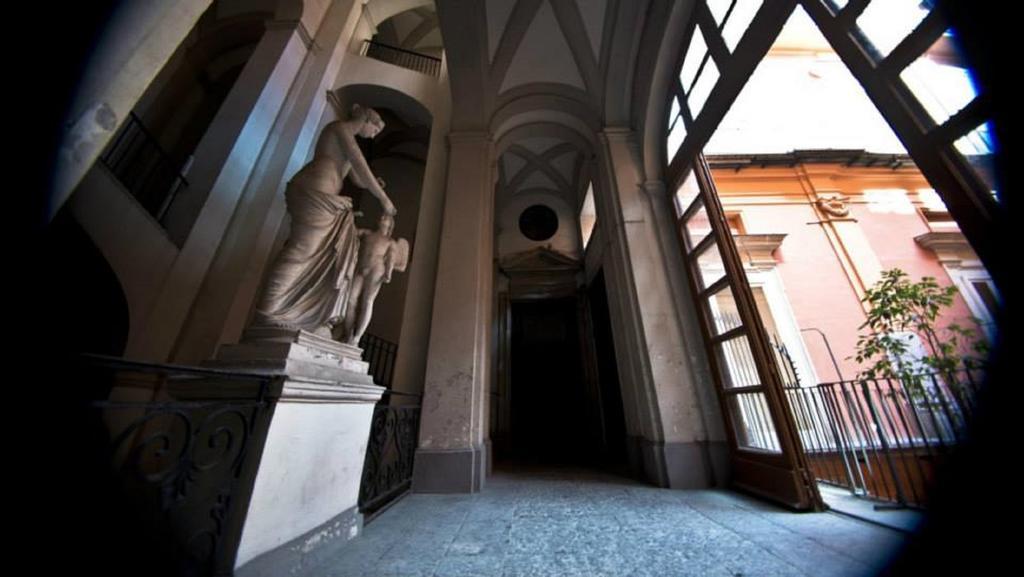 B&B Palazzo Ruffo Di Bagnara Naples Luaran gambar