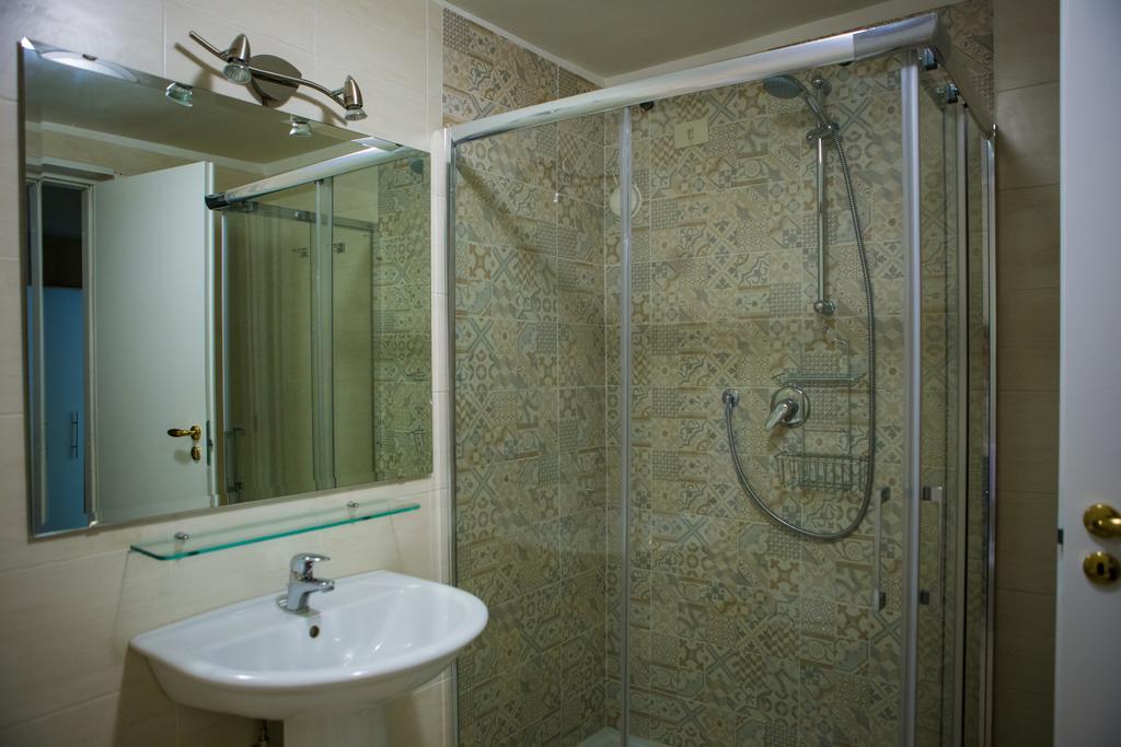 B&B Palazzo Ruffo Di Bagnara Naples Luaran gambar